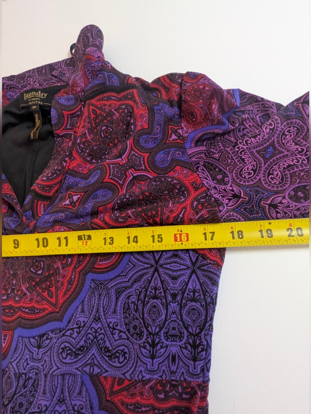 Laundry Paisley Fully Lined Short Sleeved Stretchy Mini Dress Cherry Sz S P EUC - Picture 9 of 11
